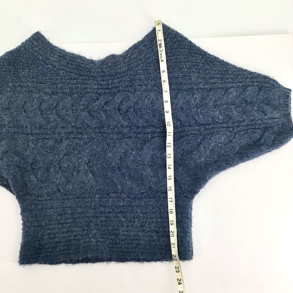 Free People Blue Short Sleeve Bat Wing Acrylic Wool Sweater Top Size Small - Picture 3 of 13